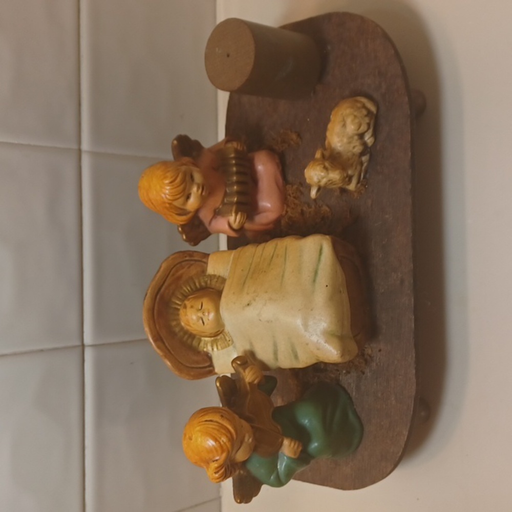 Vtg Christmas 1960 Nativity Children  Scene  Music Box